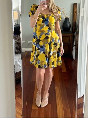 Neiman Marcus patterned dress size 8